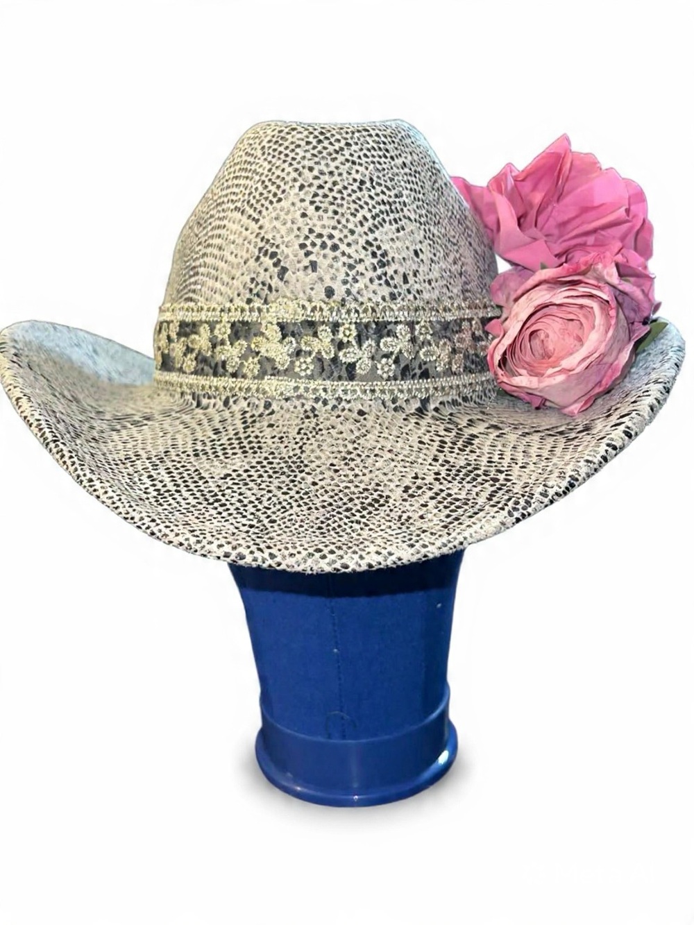 Vintage-Style Cowboy Hat with Pink Flower